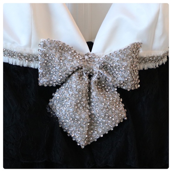 ALICE + OLIVIA Cairo Embellished Bow Mini Dress - Picture 10 of 14